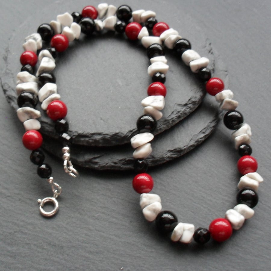 Black Onyx Howlite and Red Shell Pearl Semi Precious Gemstone Necklace