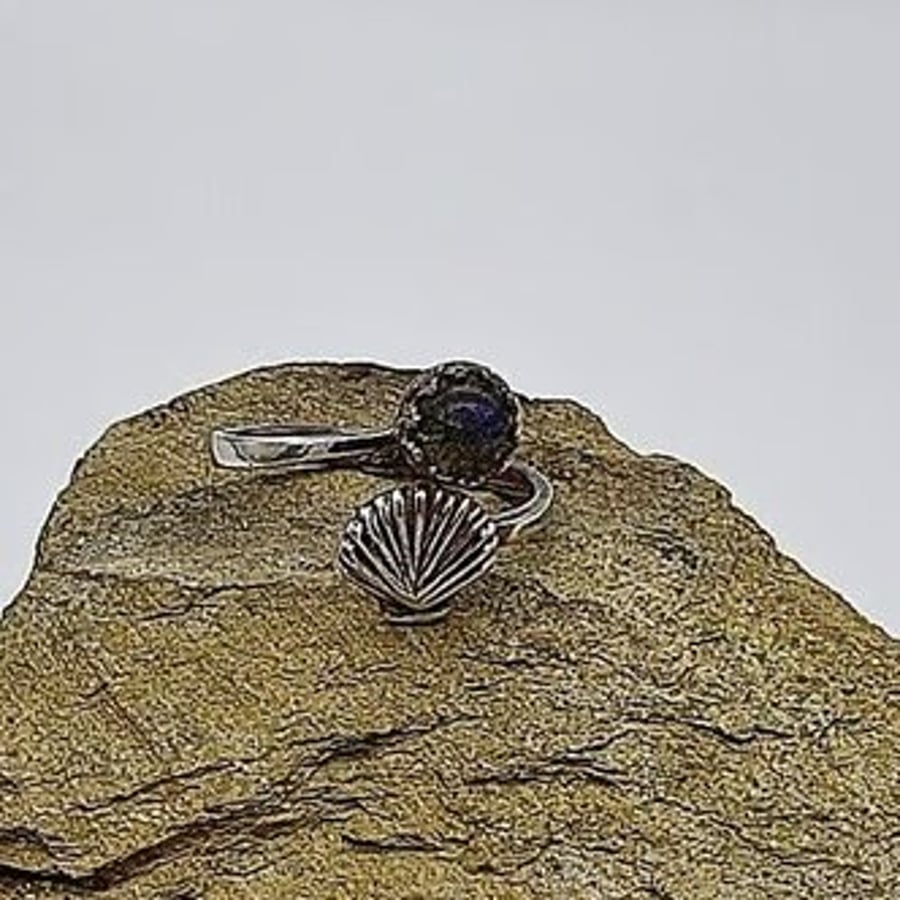 Sterling Silver Labradorite Gemstone Adjustable Ring- Scallop Shell- Blue And Si
