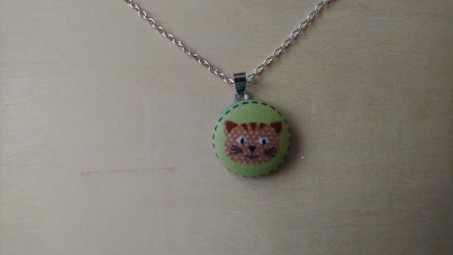 29mm Cat Face Fabric Covered Button Pendant 