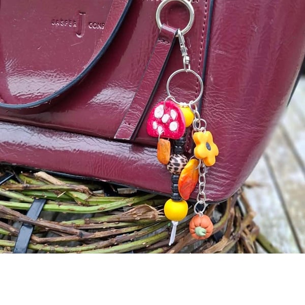 Handmade Polymer Clay Autumn Charm, Mushroom Pumpkin Keychain (Fall Accessory)