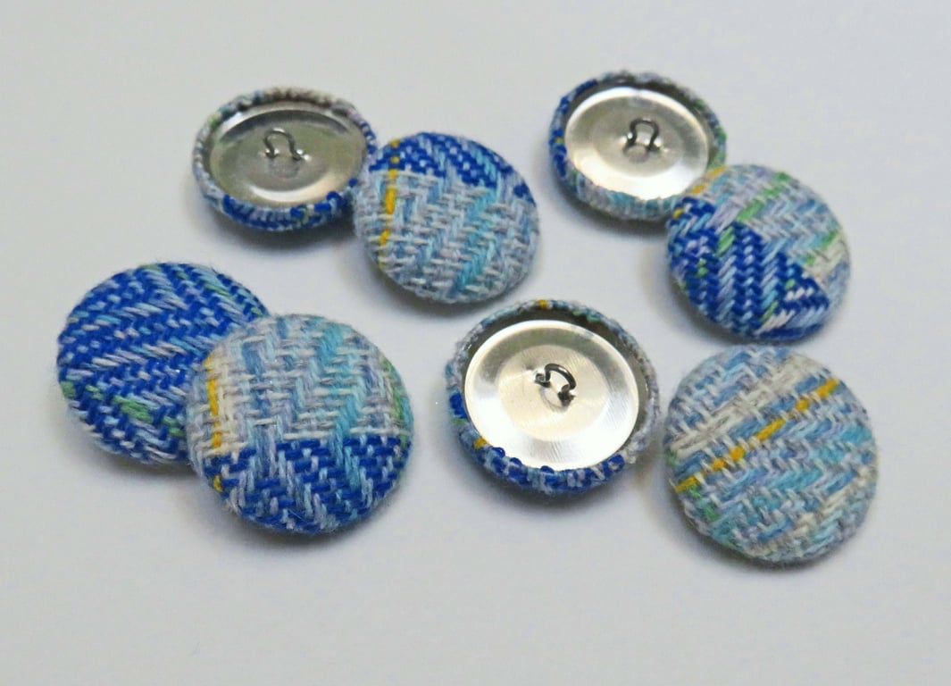 Set of 8 Blue Buttons