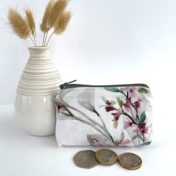 Small Purse, Coin Purse with Delicate Flowers