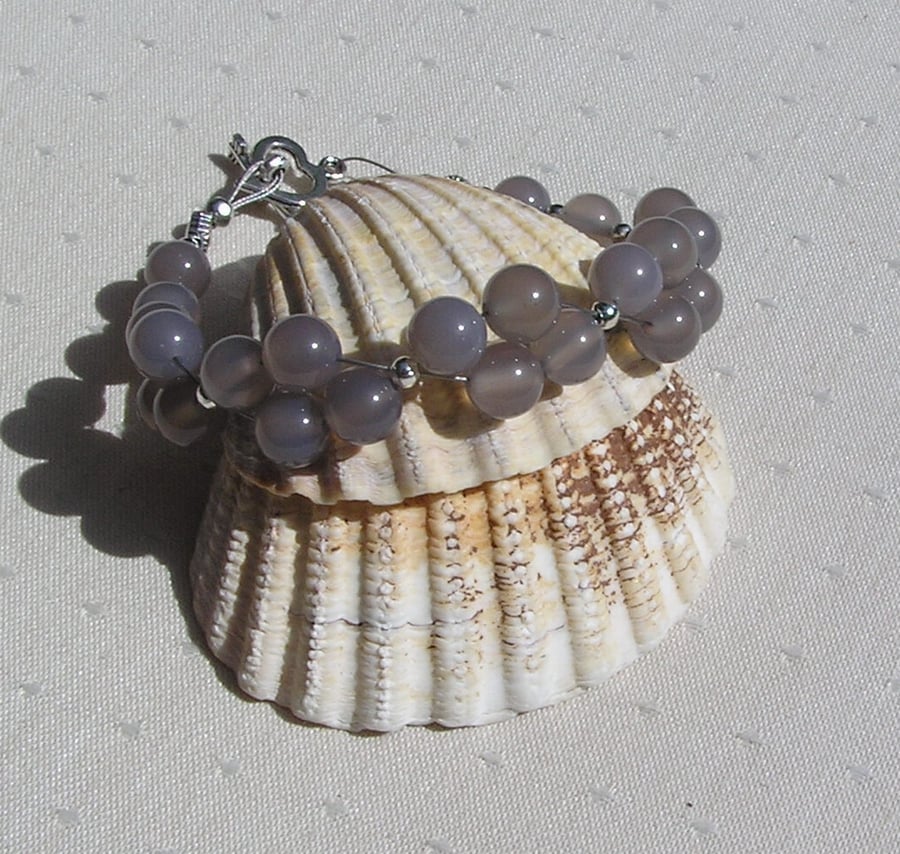 Grey Agate Crystal Gemstone Beaded Chakra Bracelet "Misty"