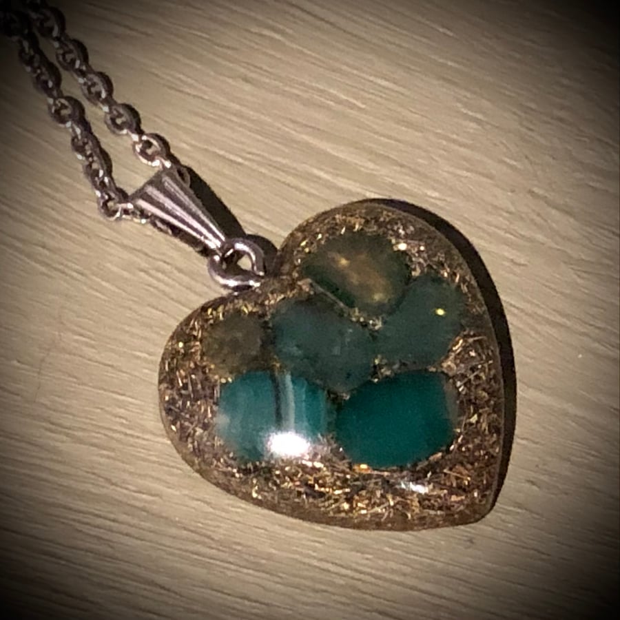 Crystal Energy Heart Pendant with Green Agate crystals (medium)