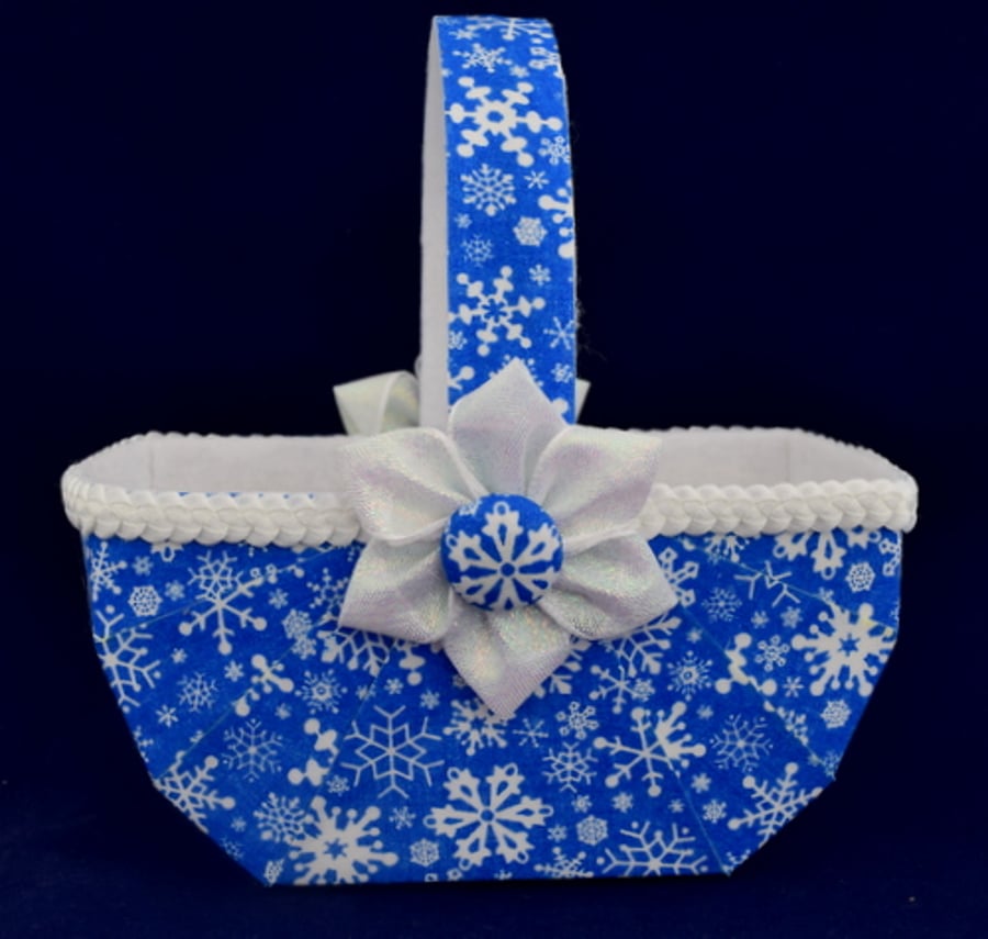 Handmade Novelty Christmas Gift  Basket