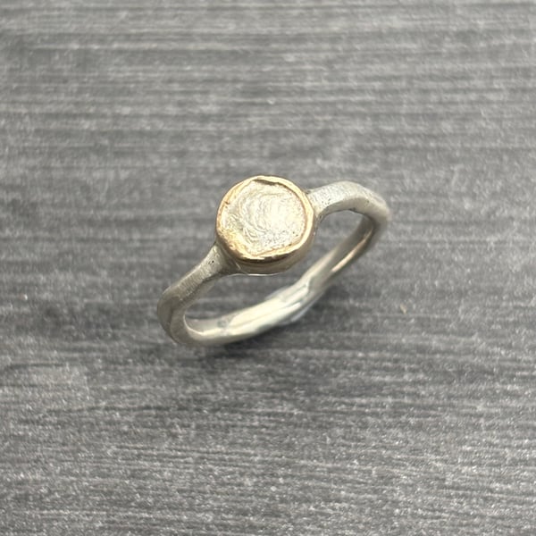 Silver Pebble Ring, pebble  ring, Freeform silver ring, mixed metals ring ,