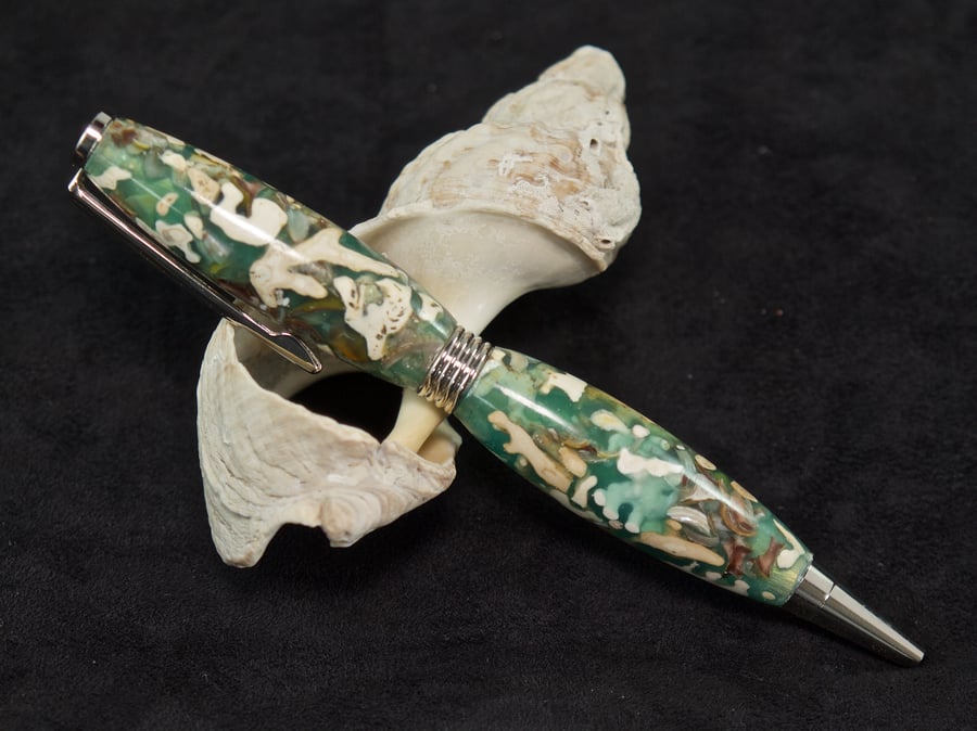 Pen, hand crafted with real winkle and mearl seashells hand made on Orkney. S13