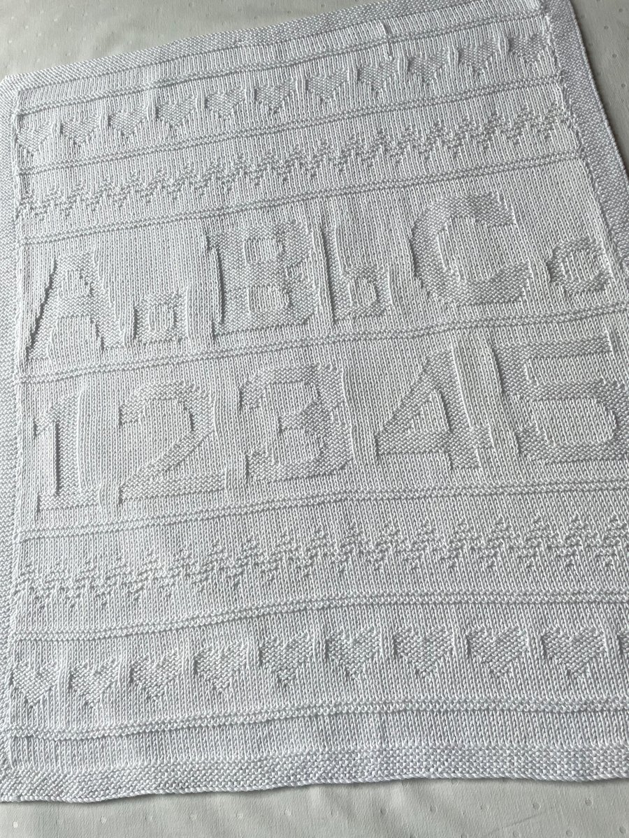 ABC baby blanket in white cotton mix yarn 