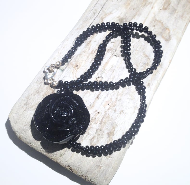 Black Flower Necklace - UK Free Post