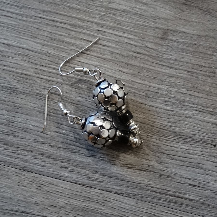 Tibetan Silver Ball Earrings and Mood colour changing beads