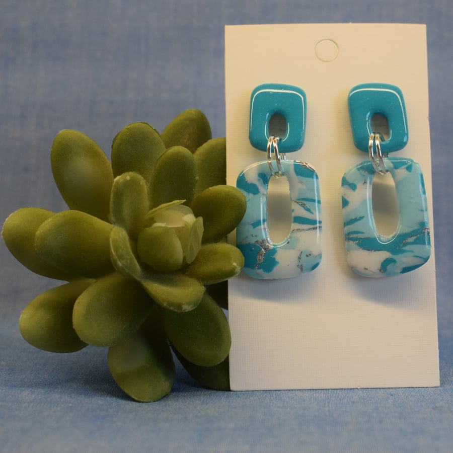 Window Earrings 