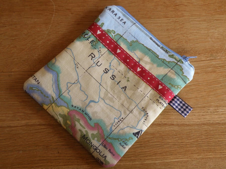 Small Russia map cosmetic bag
