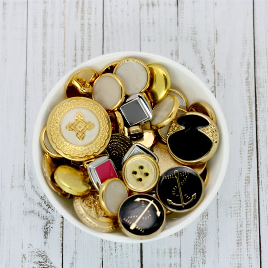 Gold Button Mix, 50g Mixed Buttons