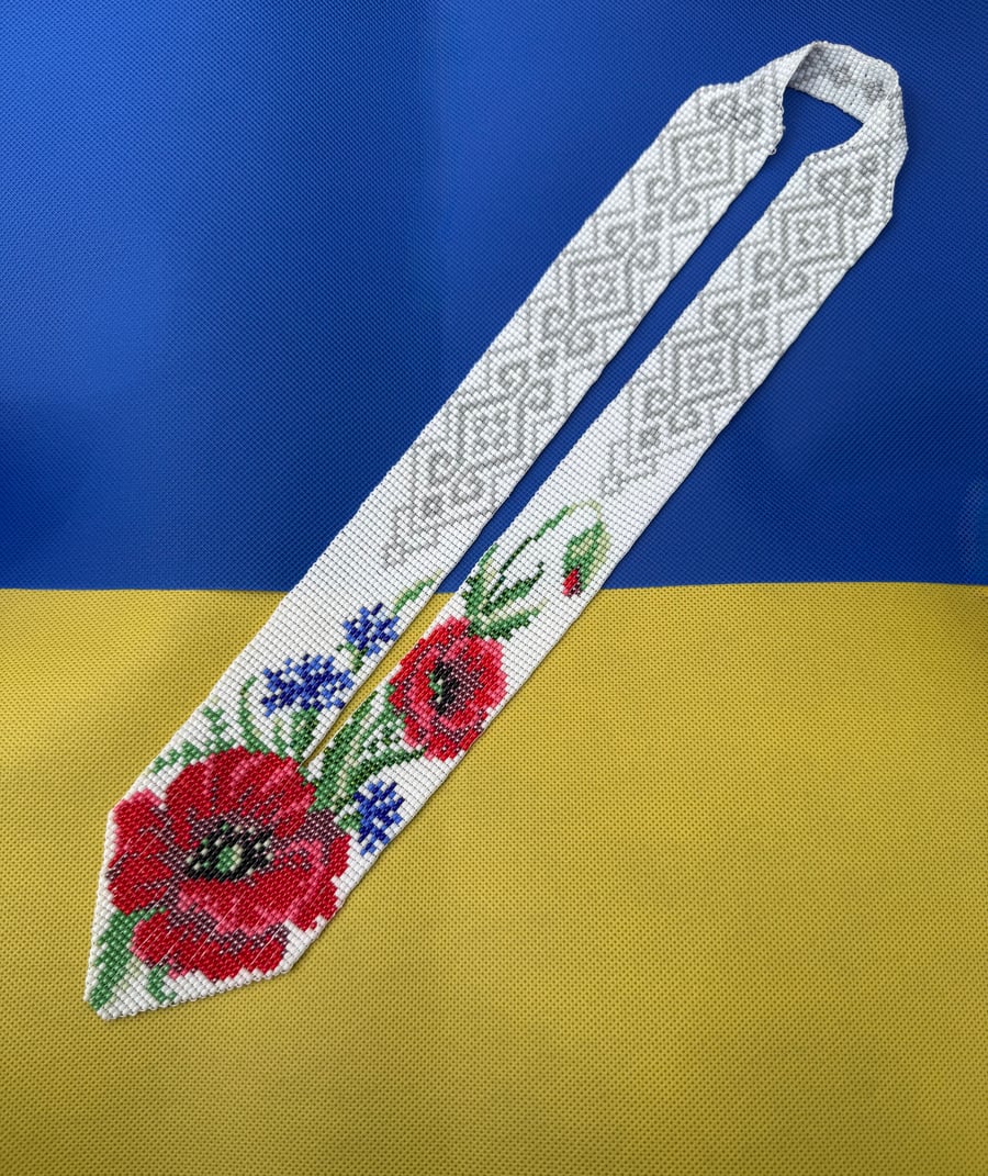 Handmade Beaded Necklace – Ukrainian Gerdan with Red Poppies and Cornflowers