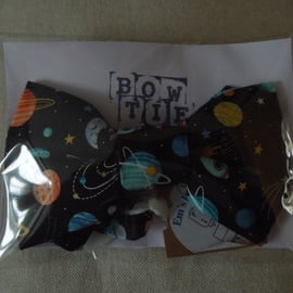 Planets & Space Bowtie 