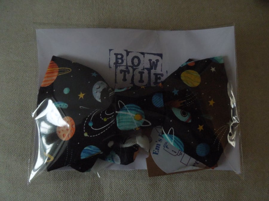 Planets & Space Bowtie 