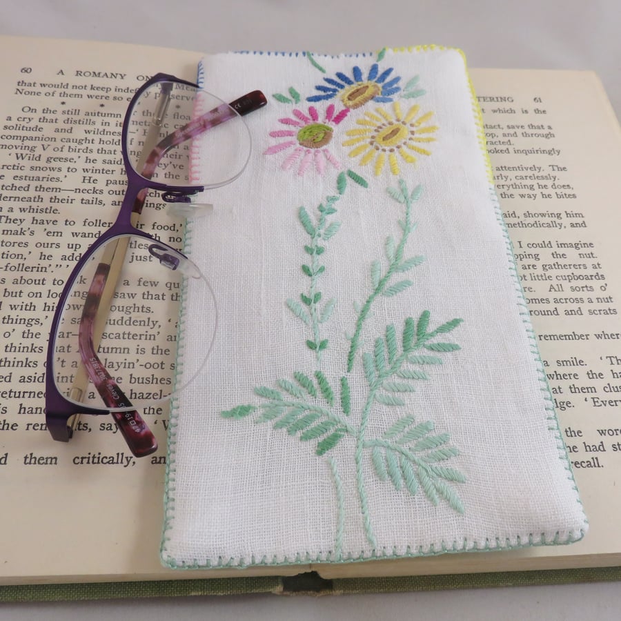 SALE Glasses case from vintage linen blue, yellow and pink daisies