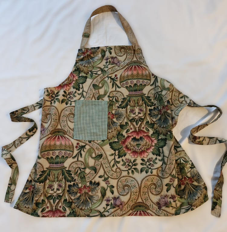 Cook's Apron in William & Morris pattern with green gingham pocket