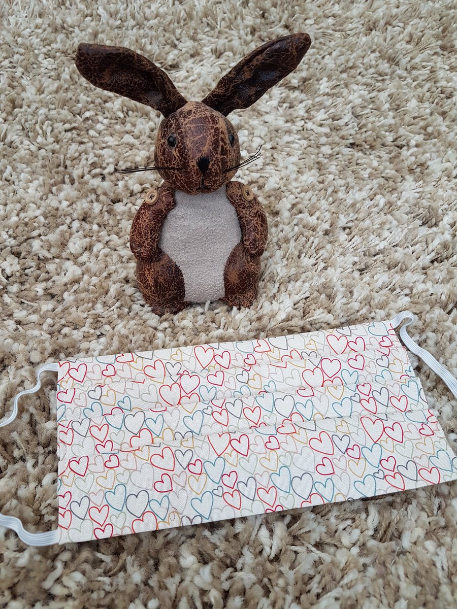 Adult face covering – Multicolour heart print