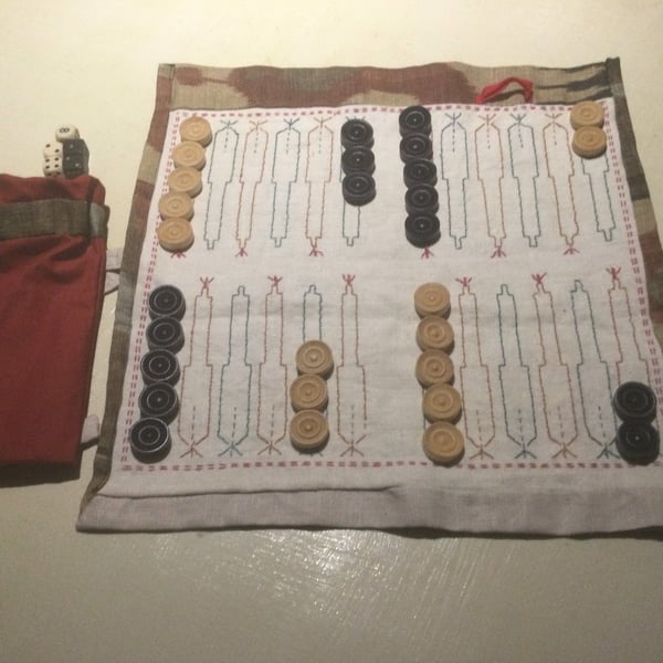 Counted threadwork linen backgammon game