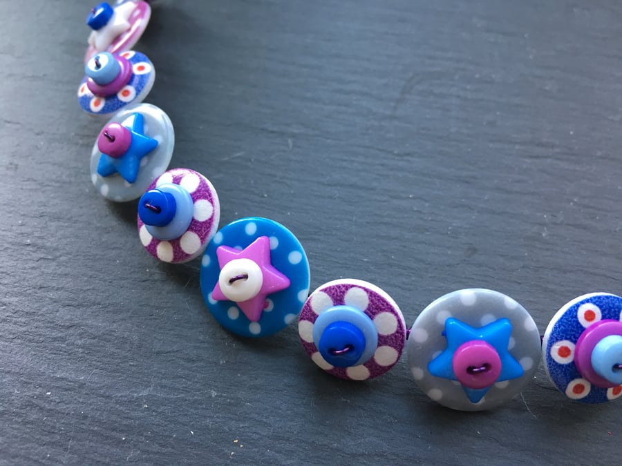 Spotted Star Button Choker Necklace Blue Purple White