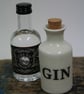 Small porcelain bottle with gin wording - Image 1