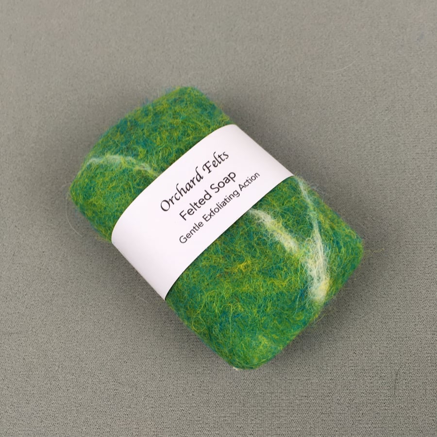 Felted pebble soap, green with white veins