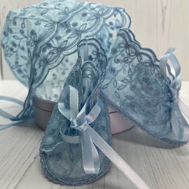 Blue organza  new born bonnet and bootees PB14