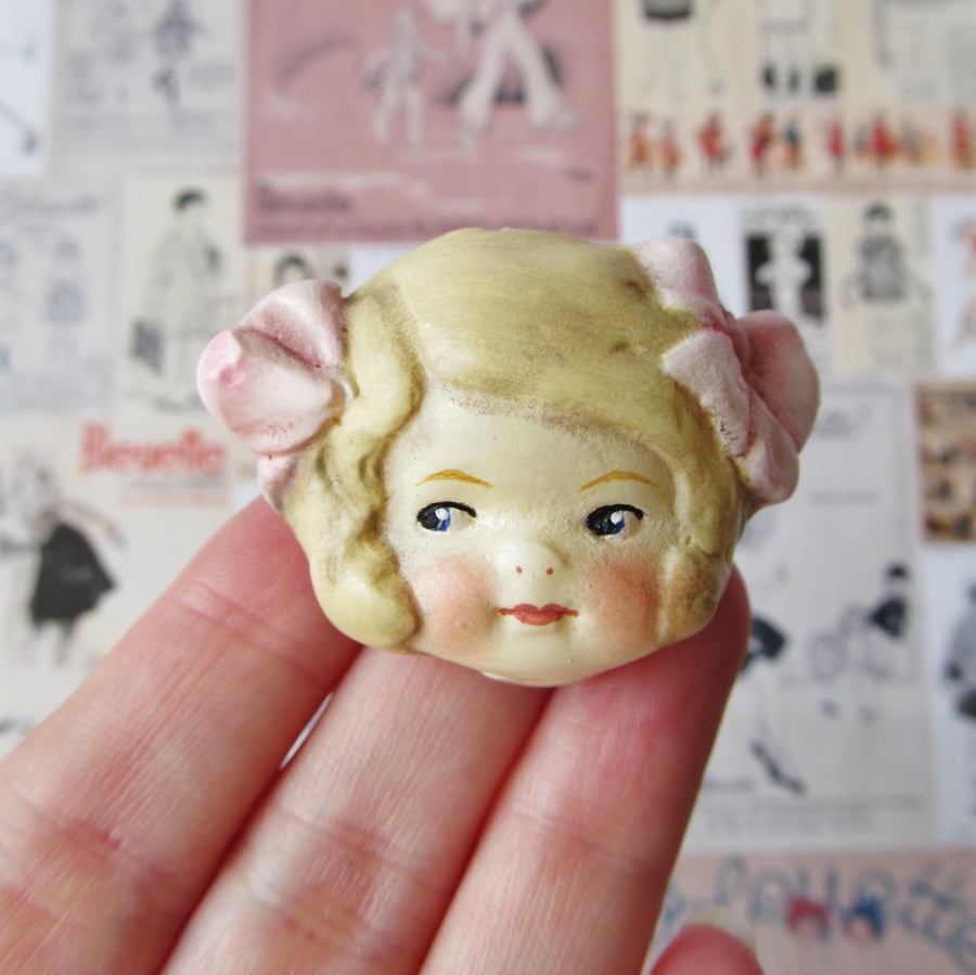 Dottie Dollie Lucy Pink Bows Doll Brooch