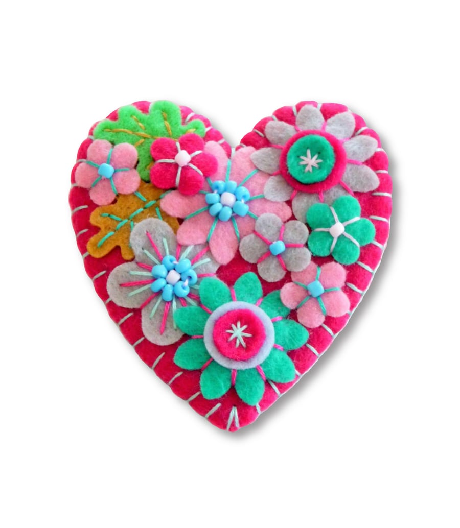 Japanese Art Inspired Heart Shape Felt Brooch