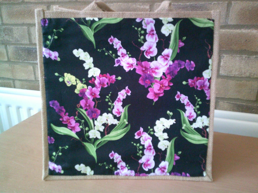 Medium Jute Bag with Orchids Pocket