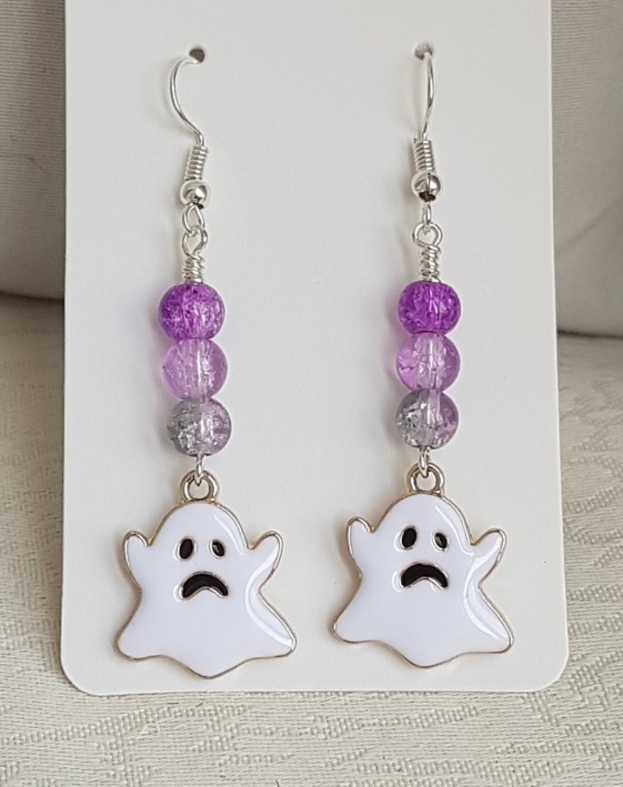 Gorgeous Ghosts Halloween Charm Earrings.
