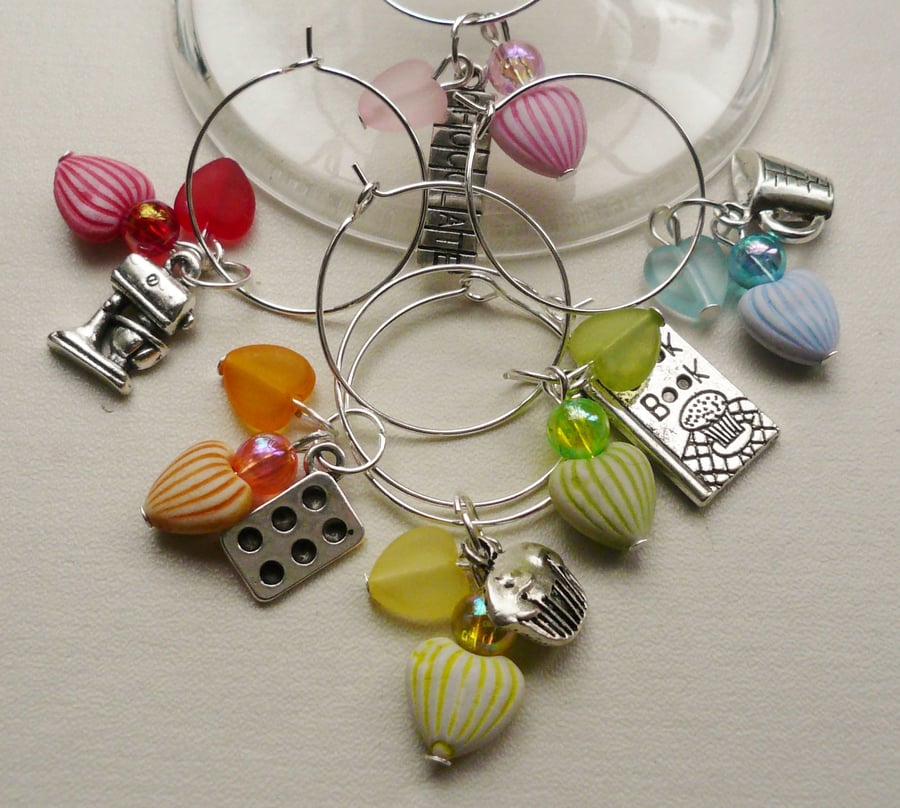 Wine Glass Charms Multicoloured Heart Baking Themed KCJ1506