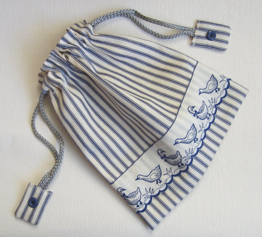 Ducks and Geese Toiletries Wash Bag