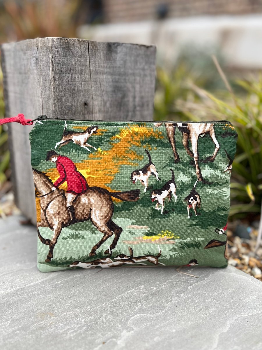 Vintage Horse and Hounds linen and corduroy zip pouch