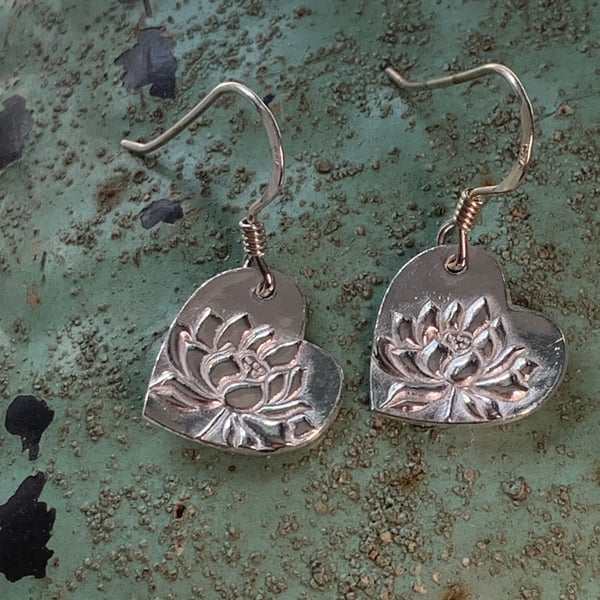 Handmade  fine recycled silver earrings - heart shaped 