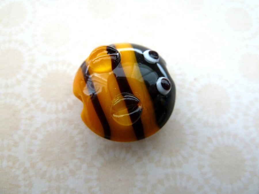 handmade lampwork bee bead