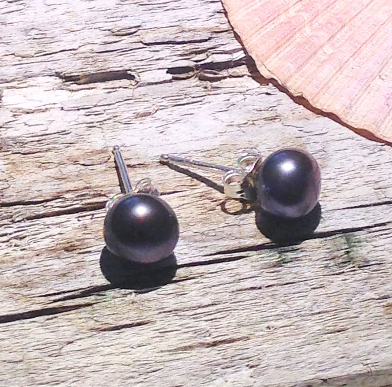 Peacock Freshwater Pearl Sterling Silver Earrings (ERPRSTPC1) - UK Free Post