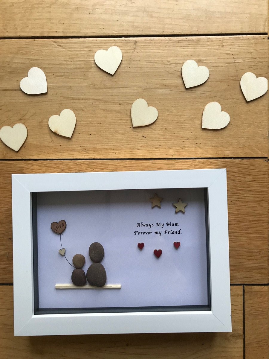 Personalised Mother's Day Frame, Mother's Day Handmade Gifts, Pebble Artwork Fra