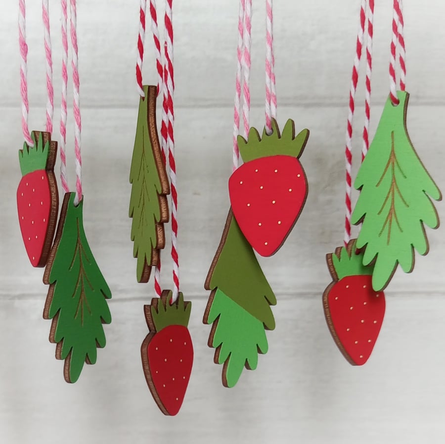 Strawberry Hanging Decoration, Summer Decor, Fruit Decoration, Keepsake 