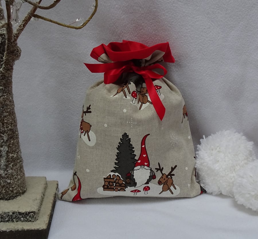 Christmas Gnomes Gift Sacks