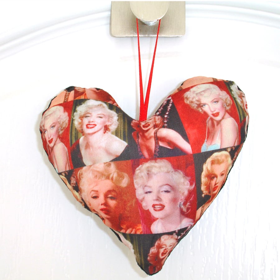 Marilyn Monroe Hanging Heart Padded Hanger Decoration