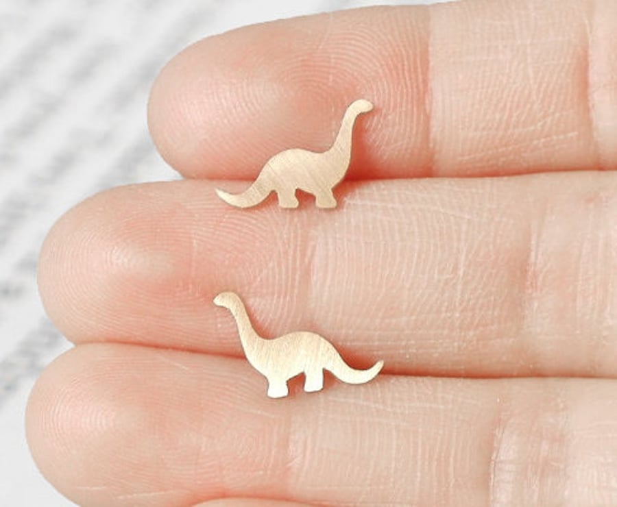  brontosaurus dinosaur earring studs in 9ct yellow gold