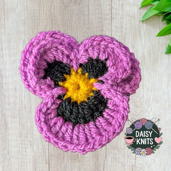 Hand Knitted Light Purple Pansy Brooch