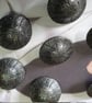 22.4mm 36L Metal Vintage look aged Black & Gold sparkle Button - Image 4