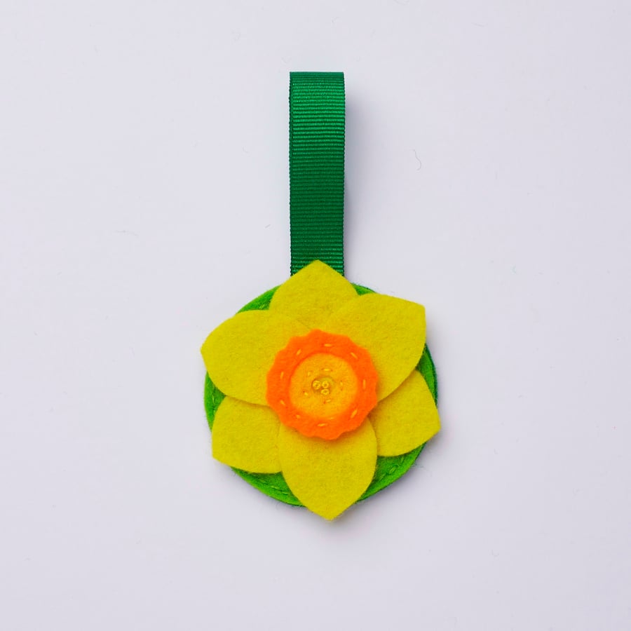 Daffodil flower - hanging decoration