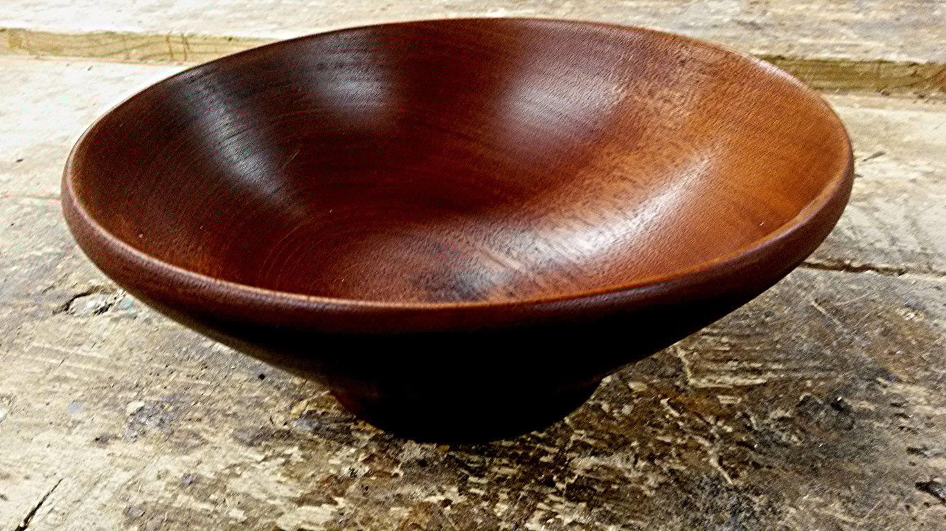 Mahogany salad bowl 10" x 4"
