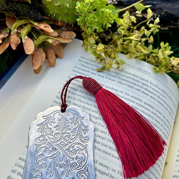 Vintage silver plated bookmark
