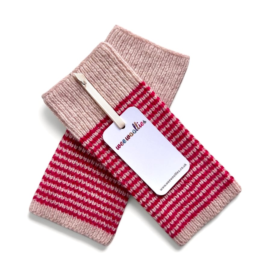 Wrist warmers 