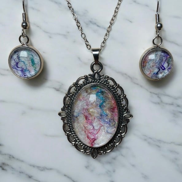 Jewellery set, necklace and earrings, handmade felt with silk in white